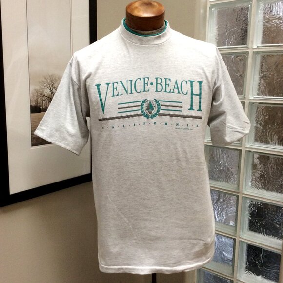 3 Men's T-Shirts Casual Surfer Tops, 3 Shirts for $25, Mossimo Venice Beach - Picture 3 of 6